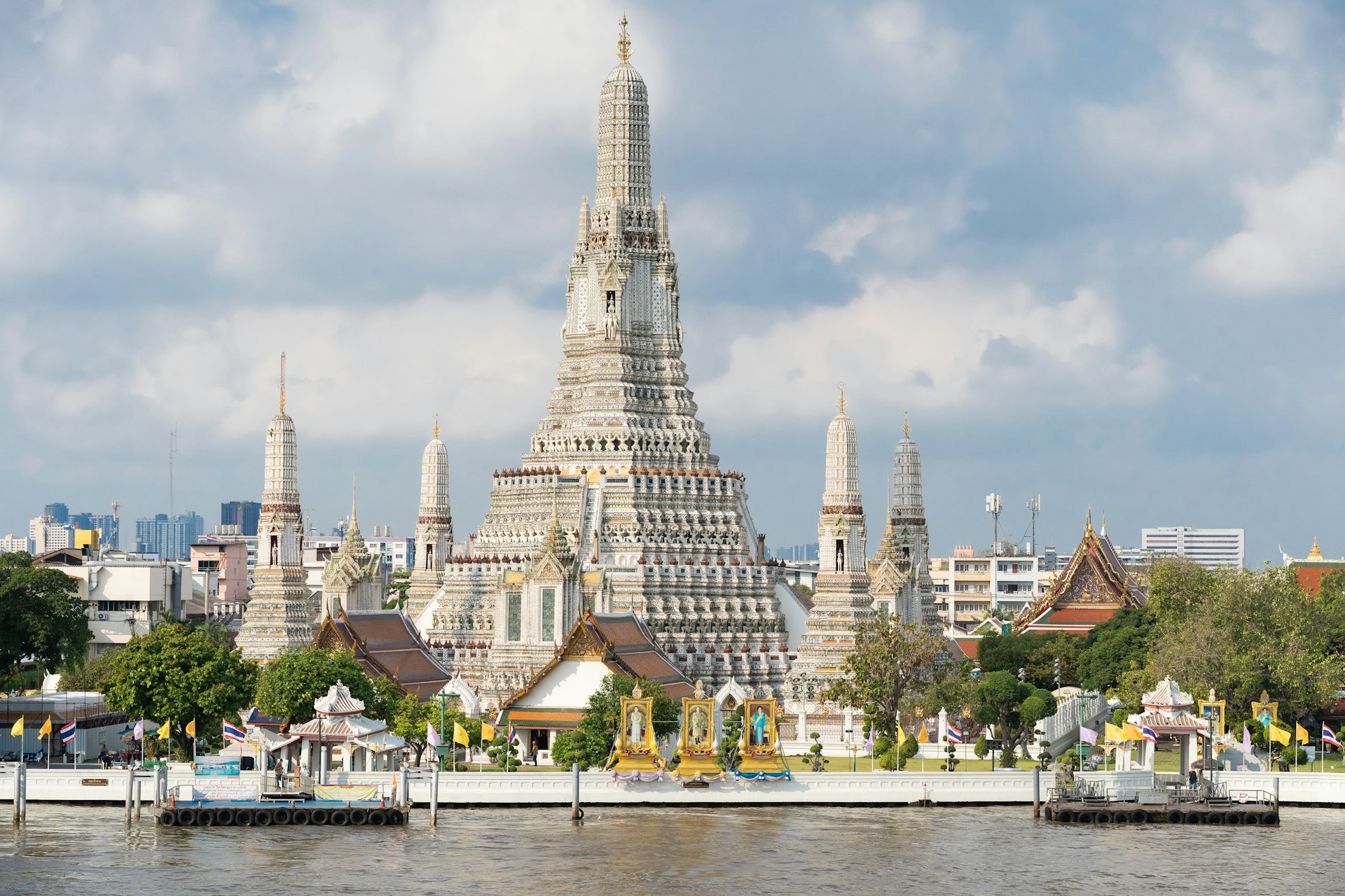 Wat Arun au bord du Chao Phraya